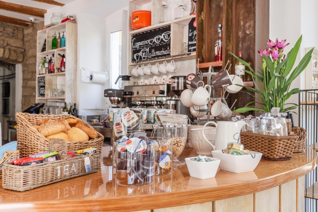 Al Lago Camping & Rooms Riva del Garda Dış mekan fotoğraf